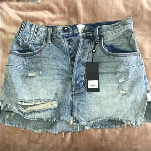 poshmark one teaspoon